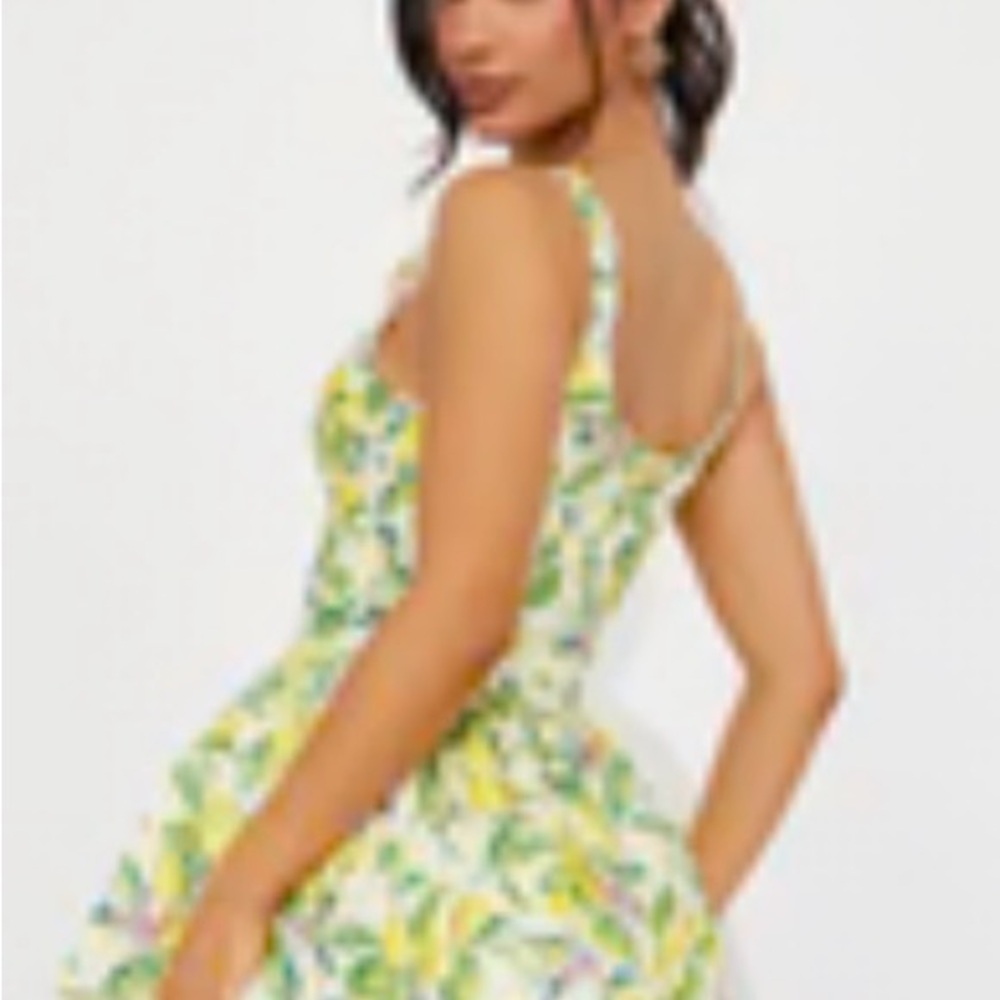 NWT Fashion Nova lemon dress with built-in shorts for modesty - Picture 2 of 8